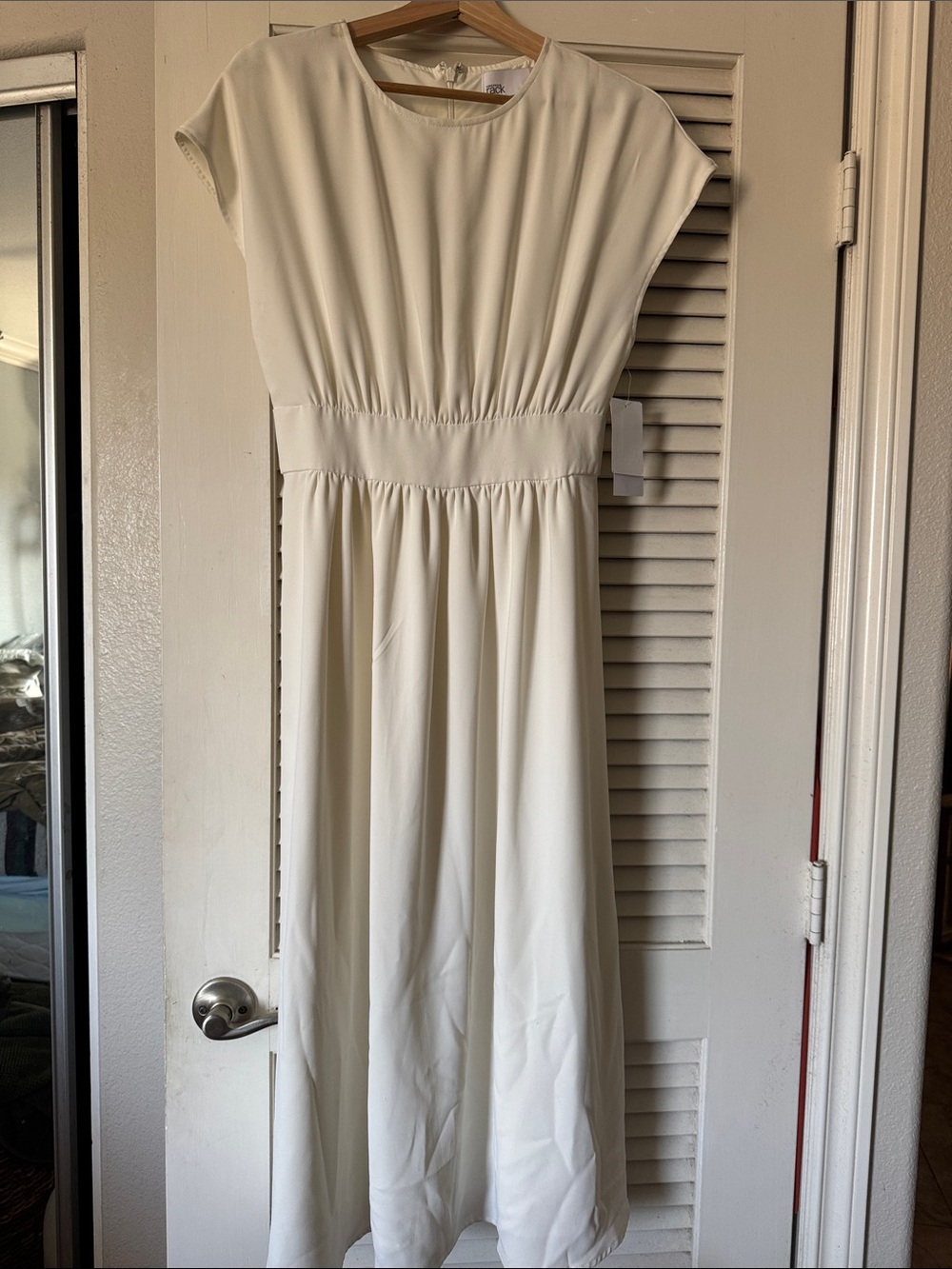 Nordstrom Cream Maxi Dress with Gathered Waist